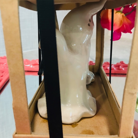 ⬇️🆕Blue Sky Ghost Salt & Pepper Shaker Set-NWT - Picture 10 of 13